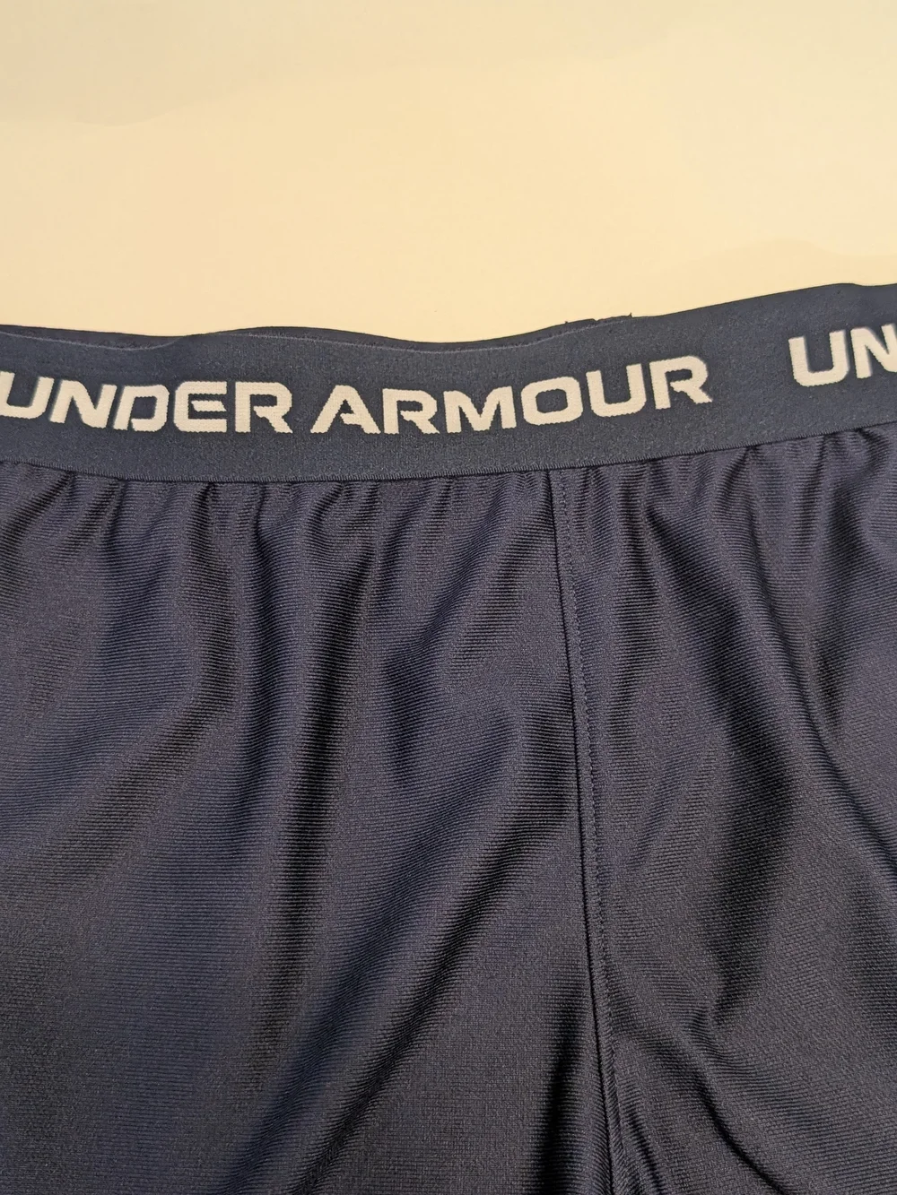 Under Armour Women's Navy Blue Athletic Shorts with White Trim Size XL